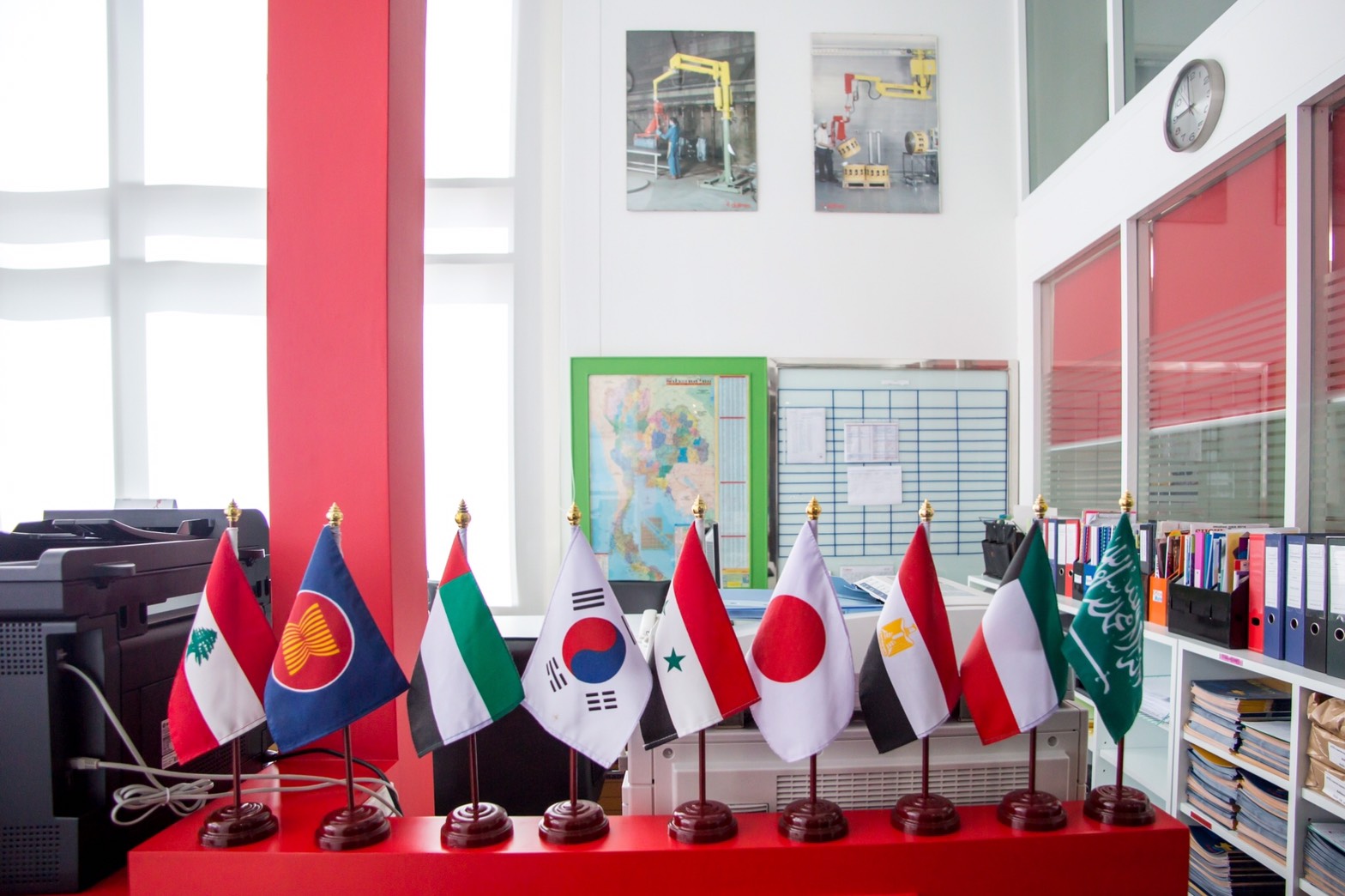 ขายคอนโด The Emporio Place (ดิ เอ็มโพริโอ เพลส) 1 ห้องนอน 1 ห้องน้ำ ขนาด 140 ตรม ชั้น 8 ห้องดูแพล็กซ์ อาคาร ซี