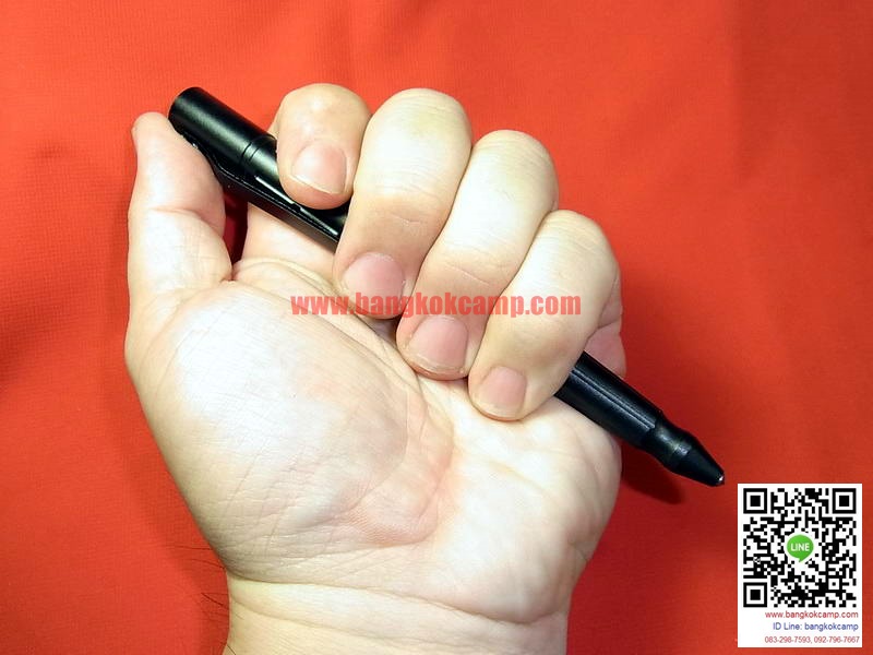 ปากกา Tactical ดำ ปลายคาร์ไบท์(กระแทกกระจกได้) ปลายคาร์ไบท์แข็งมากใช้ขูด-เขียนโลหะได้