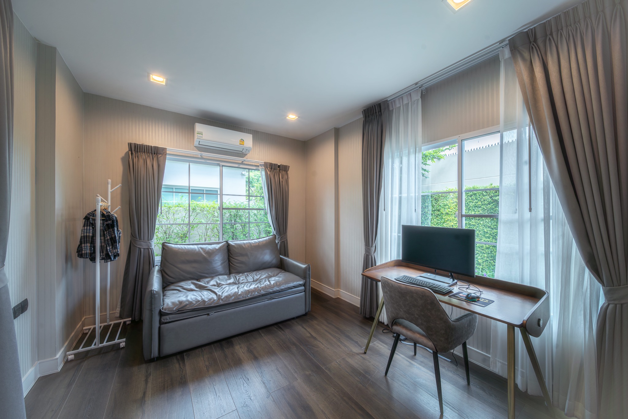 ขาย / เช่า บ้านเดี่ยวสุดหรู หมู่บ้าน นันทวัน รามอินทรา – พหลโยธิน 50 / For Sale & Rent Nanthawan Ramintra – Phaholyothin 50