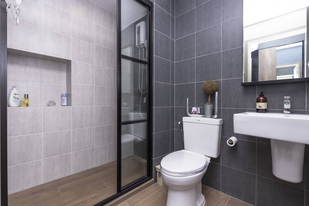 ขาย / เช่า คอนโด The BASE Garden Rama 9 (เดอะ เบส การ์เดน พระราม 9) 1 ห้องนอน 1 ห้องน้ำ