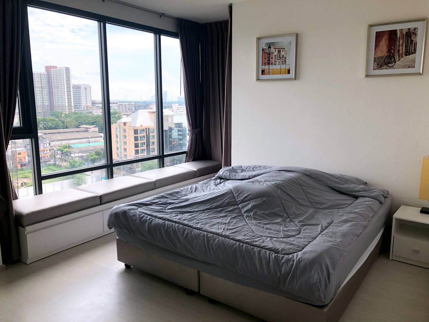 ให้เช่าคอนโดRhythm Sukhumvit 42 (ริทึ่ม สุขุมวิท 42) 2 ห้องนอน 2 ห้องน้ำ ขนาด 80 ตรม ชั้น 9 ห้องแต่งครบ