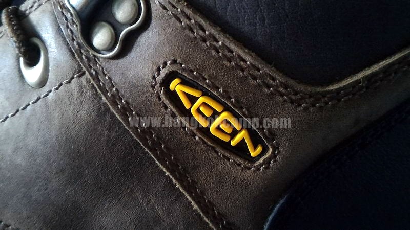 รองเท้า Keen หัวเหล็ก ข้อยาว