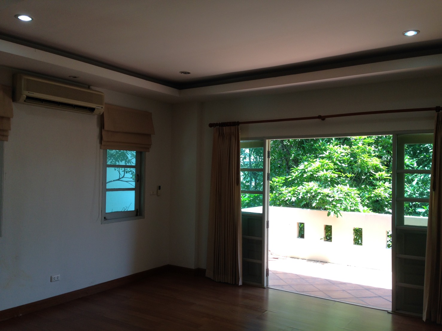 ให้เช่าบ้านเดี่ยว 2 ชั้น หมู่บ้าน ทองสถิตย์ วิลล่า 3 ห้องนอน 3 ห้องน้ำ 76 ตร.ว