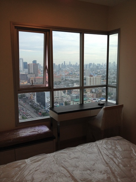 ให้เช่าคอนโด ไลฟ์@รัชดาภิเษก (Life Ratchadapisek) ราคา 17000 บาทต่อเดือน ห้องแบบ 1 Bedroom 1 Bathroom ครัวแยก