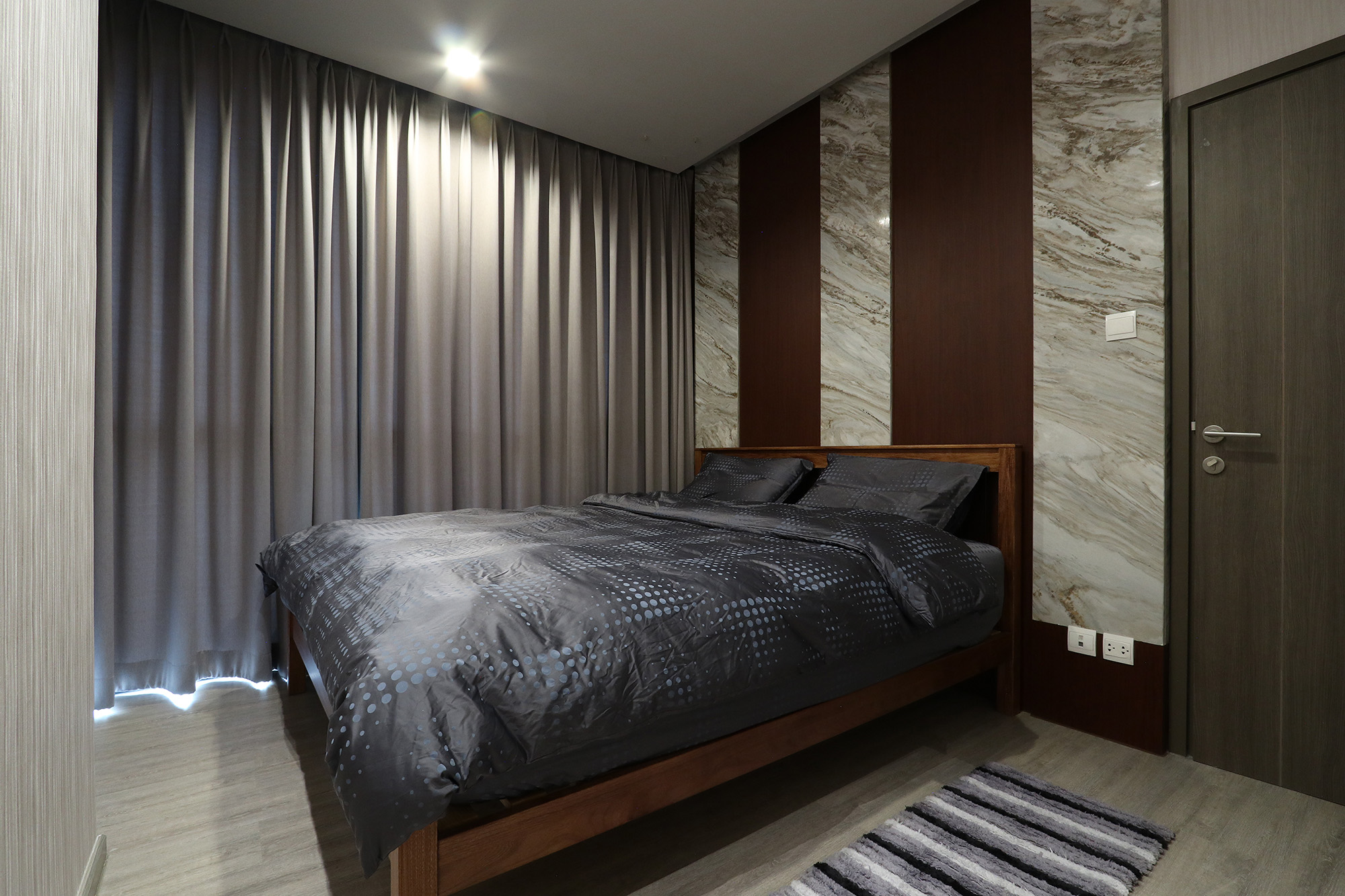 ขาย The Line Wongsawang : เดอะ ไลน์ วงศ์สว่าง ห้องมุม ตกแต่งแล้ว พร้อมเข้าอยู่ทันที ห้องพักอาศัยเป็นรูปแบบ 2 Bedrooms