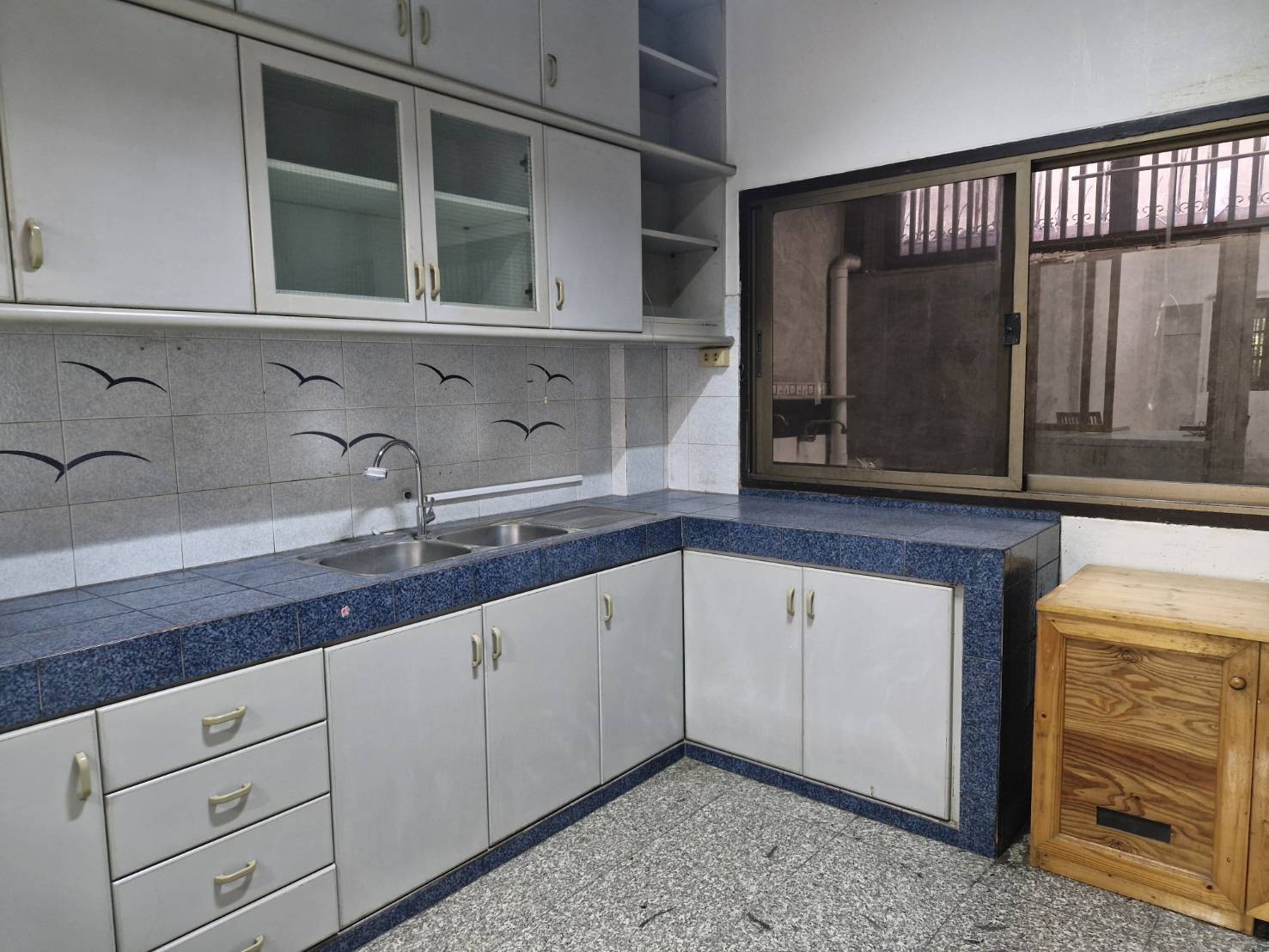 ขาย/ให้เช่าบ้าน 3 ชั้น หมู่บ้านเรืองศิริ (Ruangsiri Village) เพียง 600 เมตร จาก BTS บางจาก & BTS ปุณณวิถี ใกล้ True Digital Park