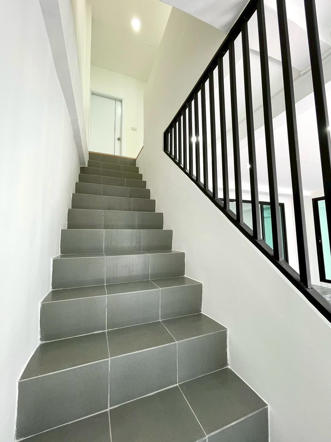 🌟 ขายทาวน์เฮ้าส์ปรับปรุงใหม่ทั้งหลัง พหลโยธิน 48 แยก 52 (ซอยเทพรักษ์) | ฟรีโอน | สวยพร้อมเข้าอยู่ 🌟