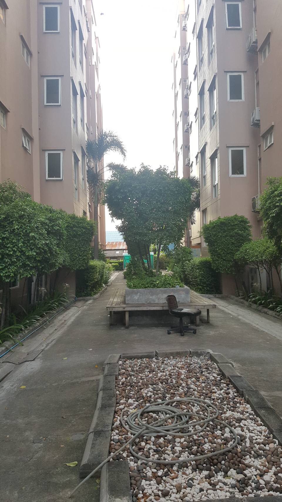 ขายพร้อมผู้เช่าคอนโด Happy Condo Ratchada 18 แฮปปี้ คอนโด รัชดา 18 ห้องสตูดิโอ,