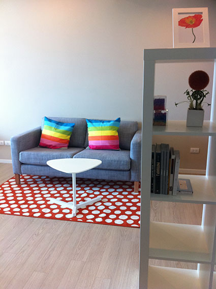 ให้เช่าคอนโด The Room Sukhumvit 21 (เดอะ รูม สุขุมวิท 21) 2 ยูนิต ห้องตกแต่งพร้อมเข้าอยู่ คอนโดใจกลางอโศก เยื้องตึกแกรมมี่