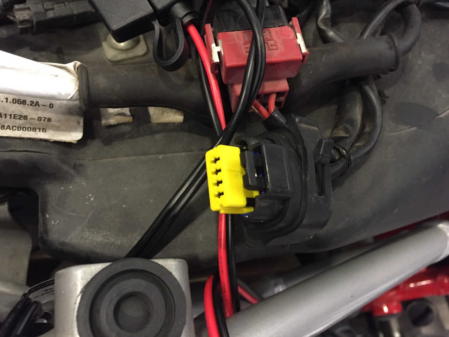 APRTECH Ducati DDA Adaptor for CTEK Charger with Indicator (สำหรับรถ Ducati)