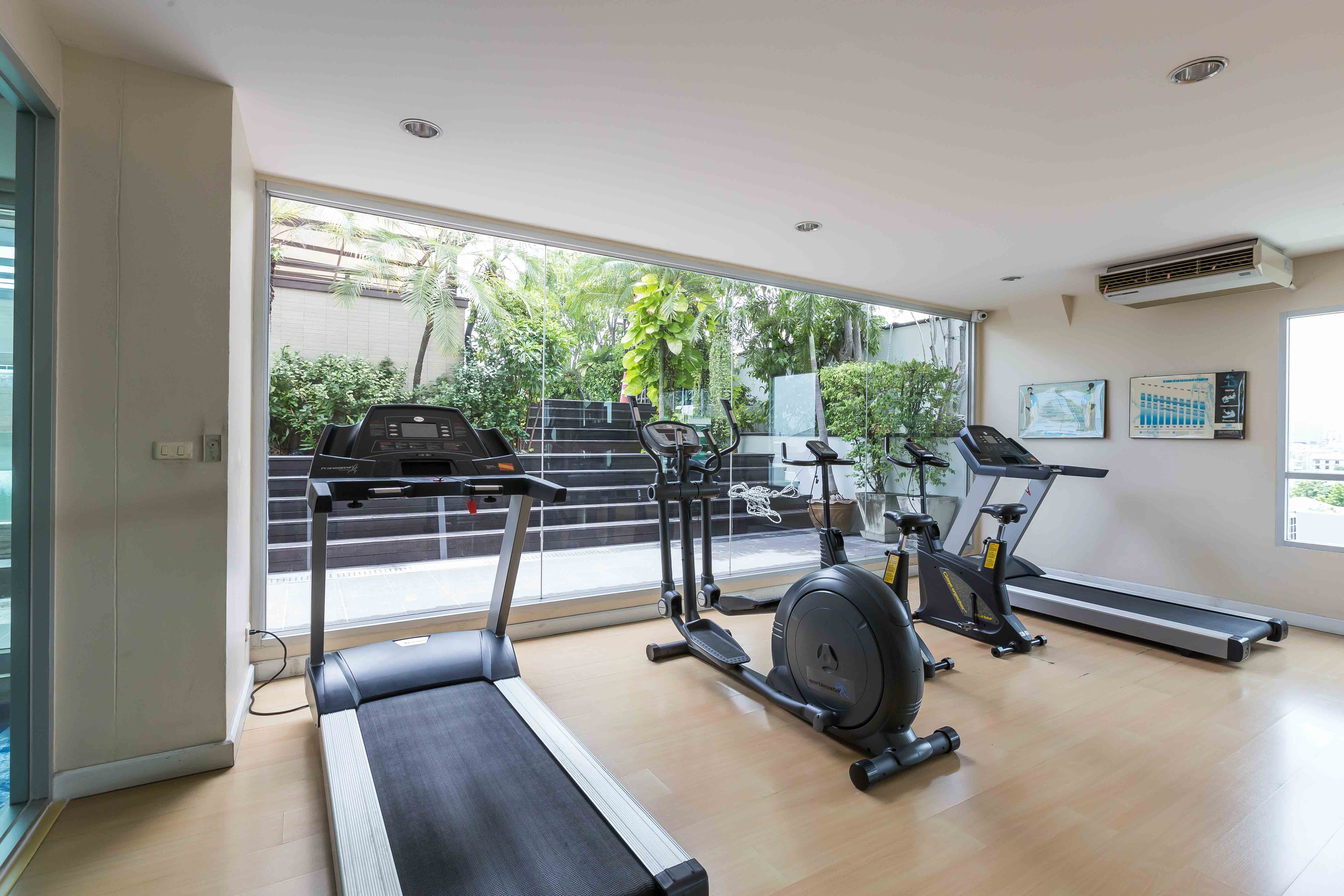 ให้เช่าคอนโด Plus 67 (พลัส 67) 1 ห้องนอน 1 ห้องน้ำ ขนาด 50 ตร.ม ชั้น 3 ตกแต่งครบพร้อมอยู่