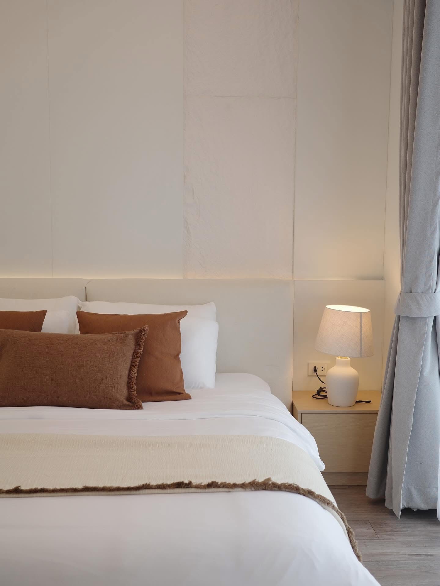 ขาย / ให้เช่าบ้านใหม่ สไตล์มินิมอล ลาดพร้าว 64 แยก 12 / For Sale & Rent Minimal House Ladprao 64 Soi 12 (English below)