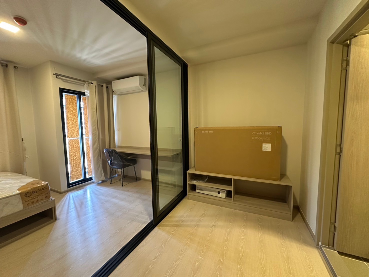 ให้เช่าคอนโด d condo shine rangsit ดีคอนโด ชายน์ รังสิต 1 ห้องนอน 1 ห้องน้ำ ขนาด 26 ตรม (มี 2 ห้องติดกันห้อง 65-66 )