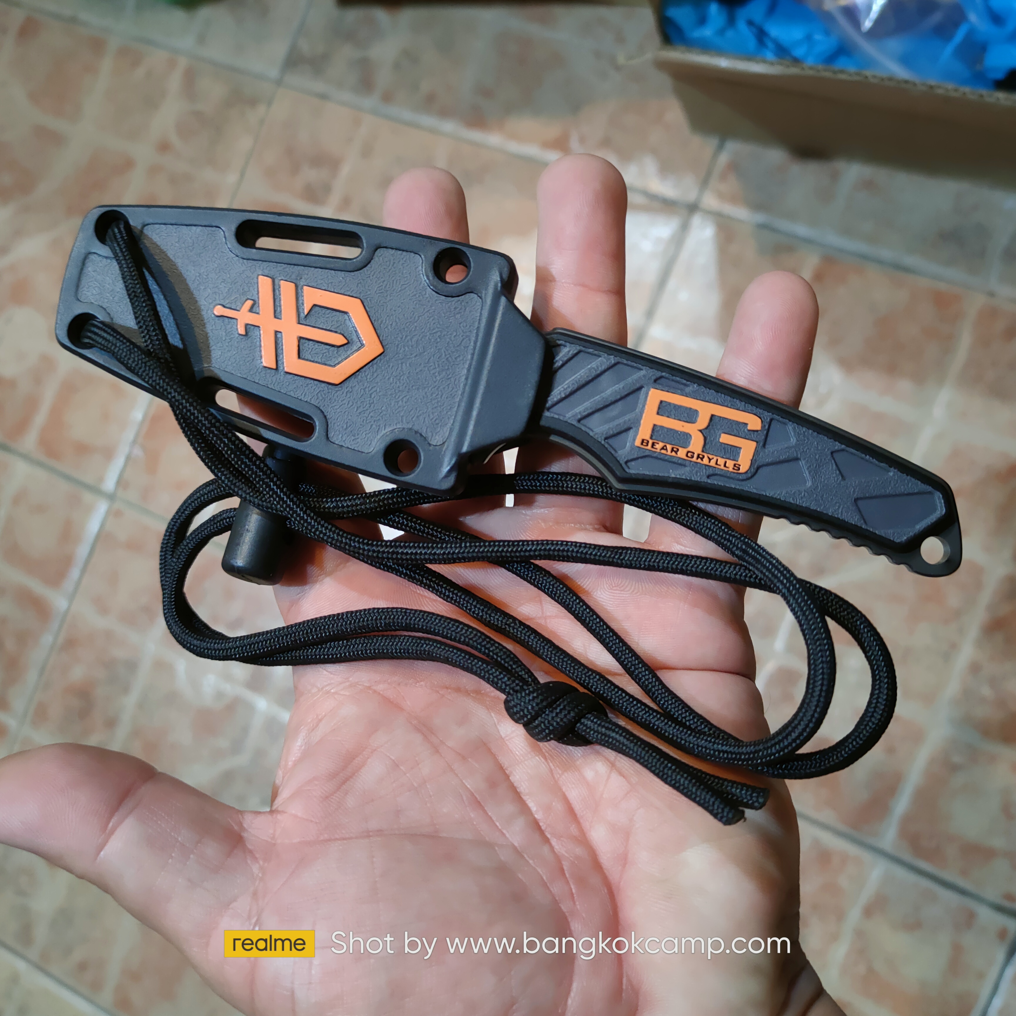 มีดใบตาย/มีดห้อยคอ GERBER BEAR GRYLLS ULTRA COMPACT FIXED BLADE ของใหม่ ของแท้