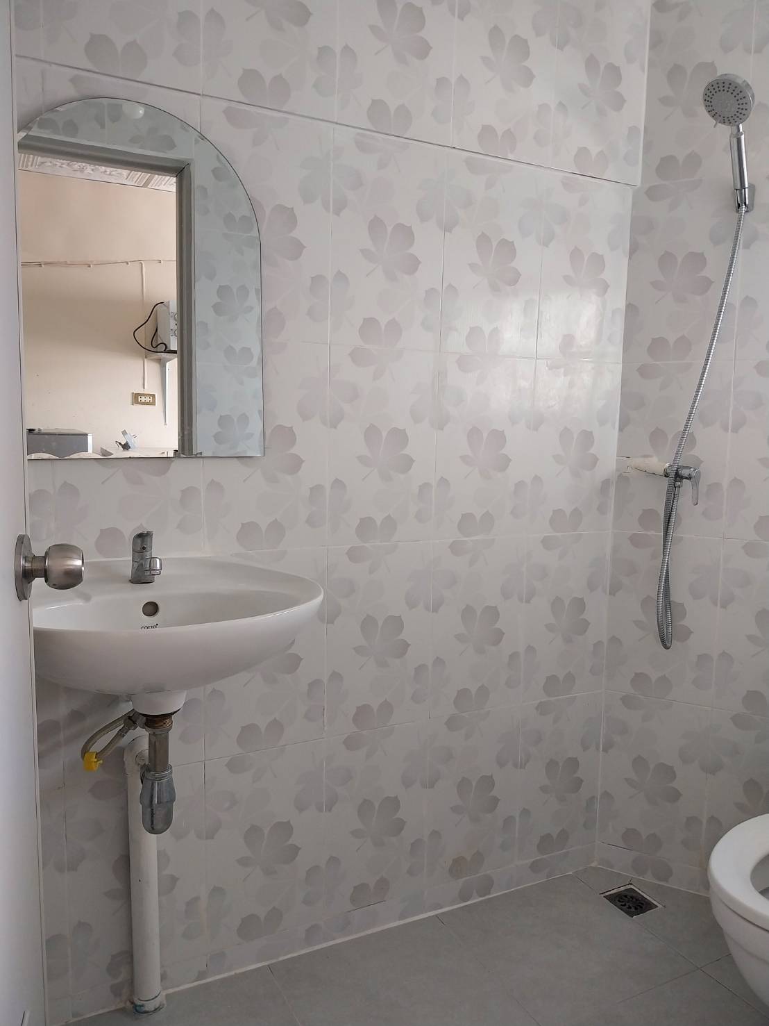 ให้เช่าคอนโด ประดิพัทธ์ คอนโดมิเนียม (ถ.ประดิพัทธ์ ซ.3 / ถ.พระรามที่ 6 ซ.45) รีโนเวทใหม่ ชั้น 3