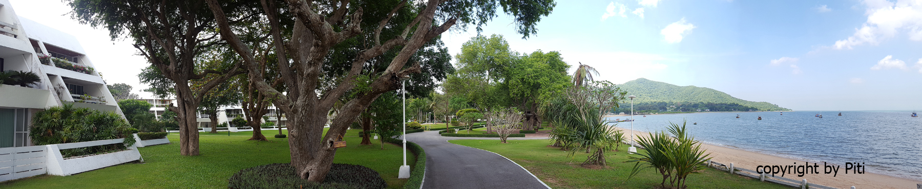 รหัสทรัพย์ 32240 ขายคอนโด Bang Saray Condominium (บางเสร่ คอนโดมิเนียม) ติดทะเลพัทยา 150 ตรม. 2 ห้องนอน 2 ห้องน้ำ 2 ระเบียง ตกแต่งดีไซน์ สวย สง่า มีคลาส ไม้จริง บิ้วอิน พื้นจากตุรกี material นำเข้าจากอิตาลี