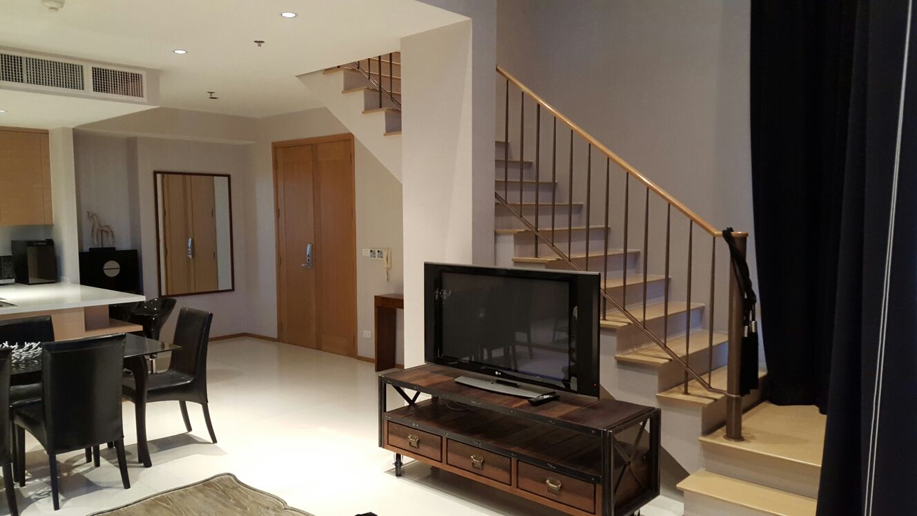 ให้เช่าคอนโด The Emporio Place (ดิ เอ็มโพริโอ เพลส) ห้อง (Duplex) 1 ห้องนอน 1 ห้องน้ำ