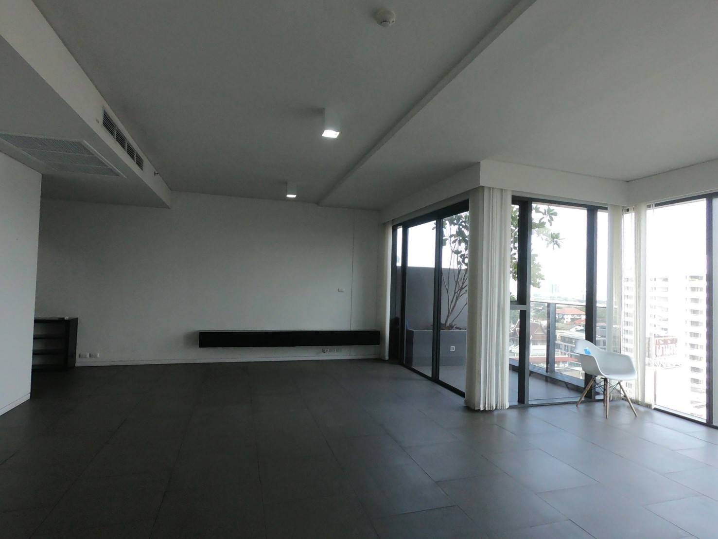 ห้เช่าคอนโด Siamese Ratchakru (ไซมิส ราชครู) 1 ห้องนอน หรือทำเป็นโฮมออฟฟิศ 1 ห้องน้ำ ขนาด 90