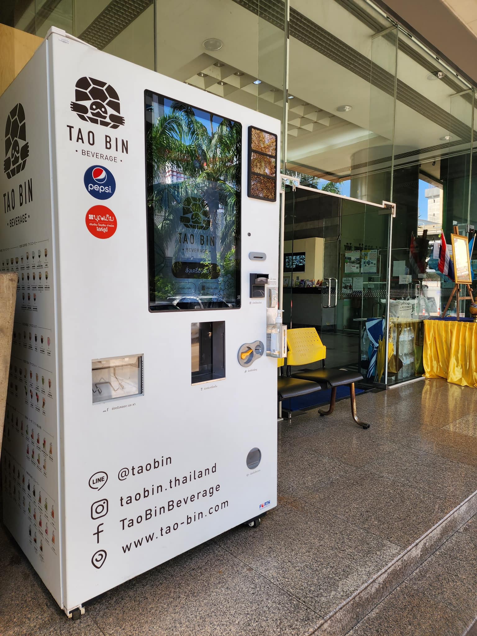 ให้เช่าคอนโดที่สุดแห่งโลเคชั่น พญาไท เพลส - ติด BTS พญาไท ปล่อยเช่าห้องสตูดิโอ ขนาด 29 ตร.ม. ชั้น 22 เพิ่งรีโนเวท