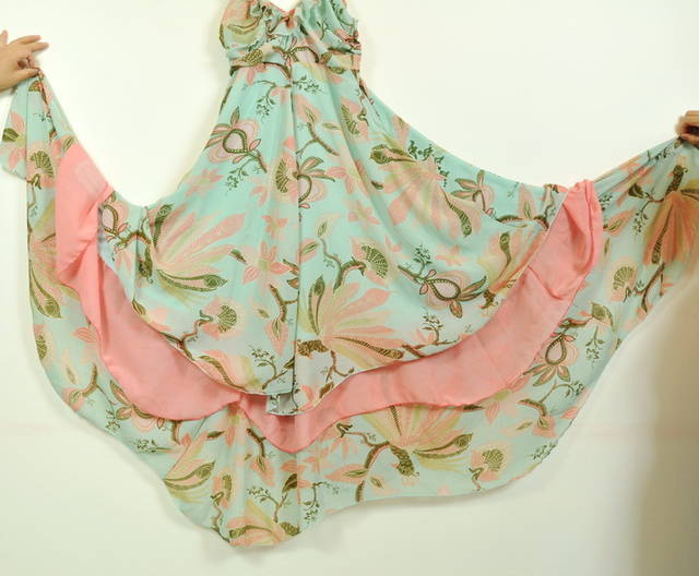 maxi dress ชุดเดรสยาว ใส่เที่ยว โทนชมพู ฟ้า ใส่ไปงานแต่ง ใส่ออกงานได้ น่ารัก สวยมาก