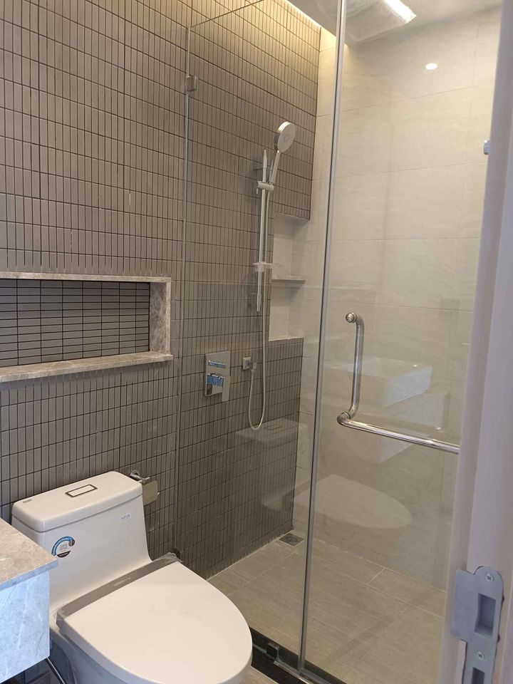 ขาย / ให้เช่า คอนโดใหม่ พร้อมเข้าอยู่ Cooper Siam คูเปอร์ สยาม ขายราคา 11 ล้าน / ให้เช่า 45,000 /เดือน พร้อมเข้าอยู่