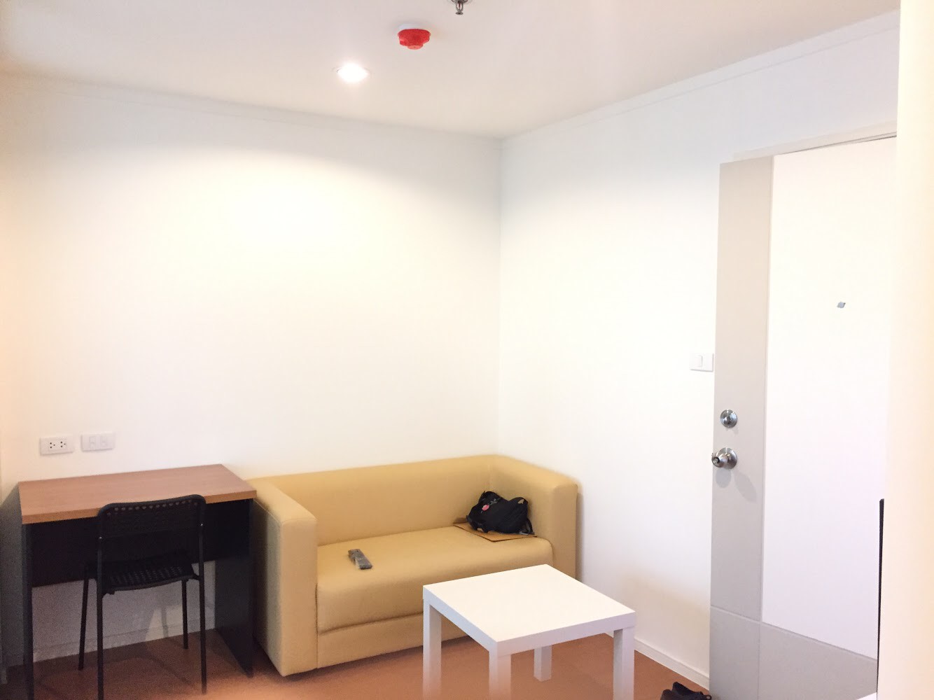 ขายคอนโด Lumpini Park Rattanathibet (ลุมพินี พาร์ค รัตนาธิเบศร์) 1 ห้องนอน 1 ห้องน้ำ ตึก A ชั้น5 ขนาดห้อง 26.11 ตรม.