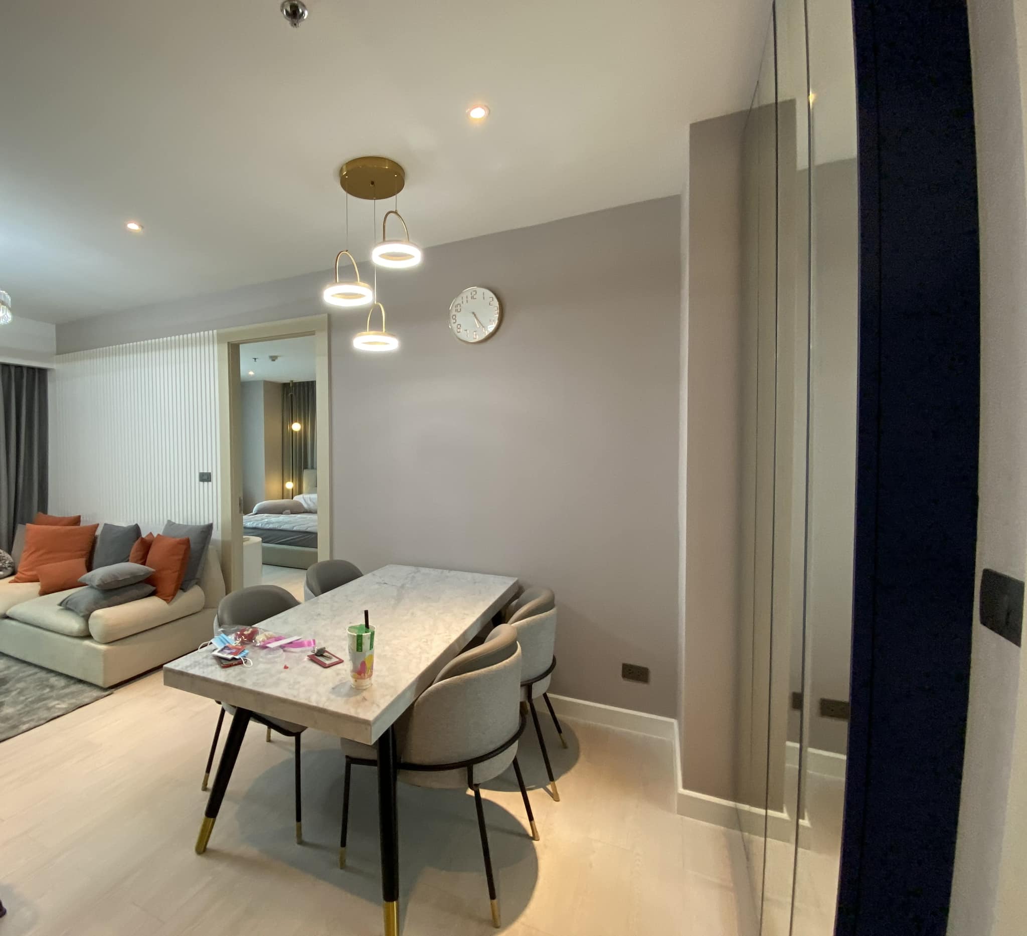 ขายคอนโด Rhythm Ratchada (ริธึ่ม รัชดา) 2 ห้องน้ำ 2 ห้องนอน ชั้น 5 ตึก A ขนาด 73 ตร.ม.