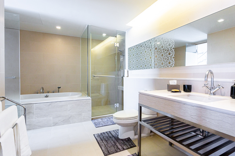 ขายคอนโด Sathorn Heritage (สาทร เฮอริเทจ) 1 ห้องนอน 1 ห้องน้ำ ขนาด 65 ตรม ห้องแต่งครบ ราคาขาย 7,100,000 บาท