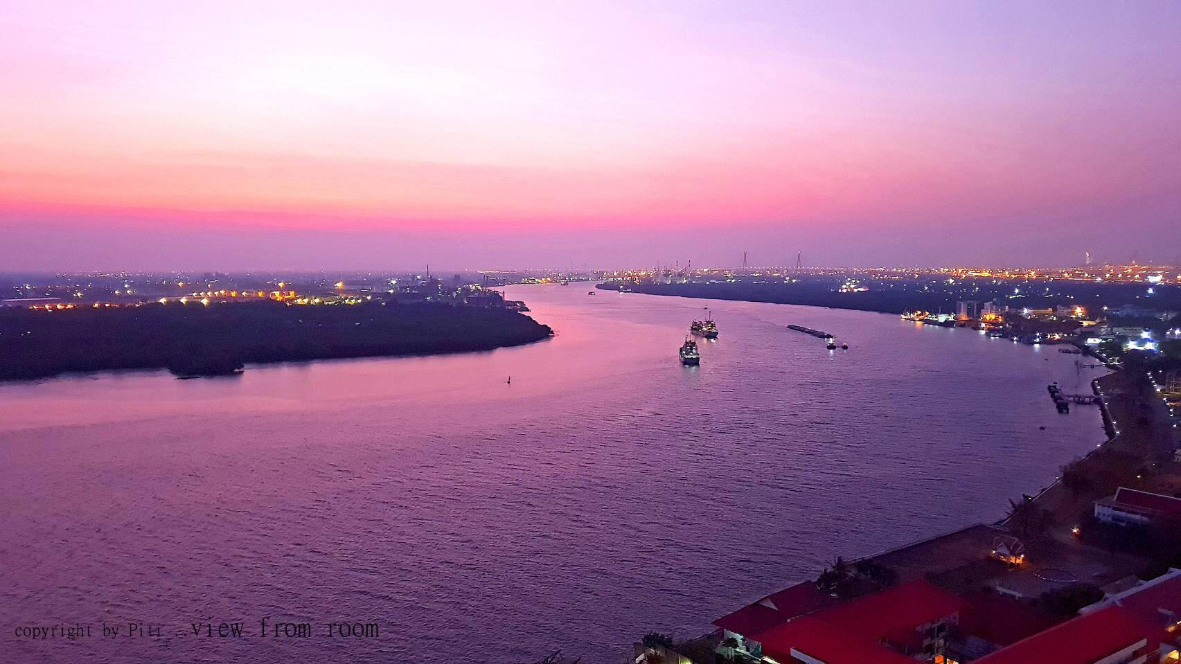 ขายคอนโด Knightsbridge Sky River Ocean (ไนท์บริดจ์ สกาย ริเวอร์ โอเชี่ยน) 1 ห้องนอน วิวโค้งแม่น้ำ