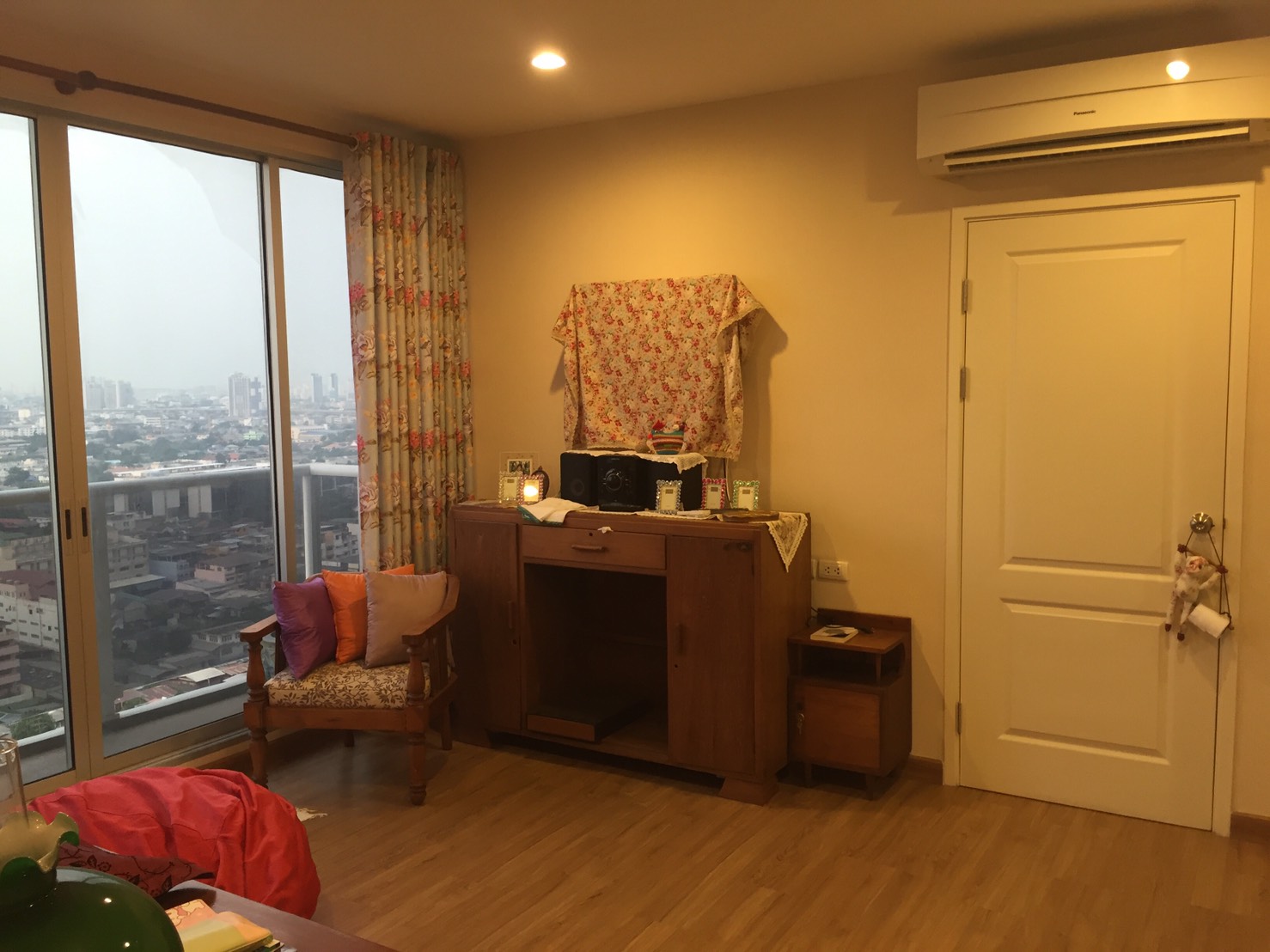 ให้เช่า คอนโด เดอะ ทรี อินเตอร์เชนจ์ บางโพ the tree interchange 2 ห้องนอน 2 ห้องน้ำ 1