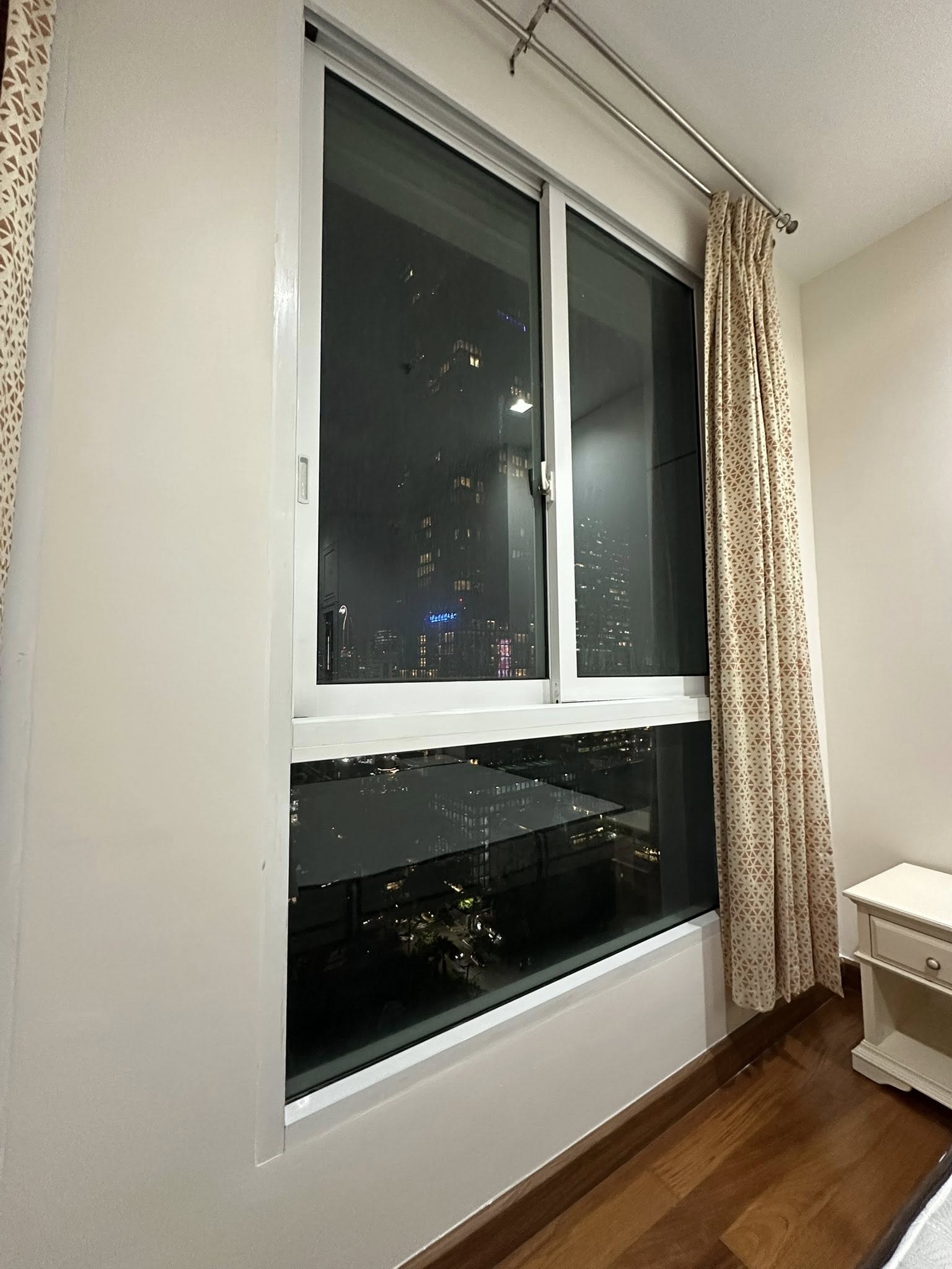 🏡✨ ให้เช่าคอนโด Ivy Sathorn 10 วิวมหานคร‼ ใกล้ BTS ช่องนนทรี – เซนต์หลุยส์