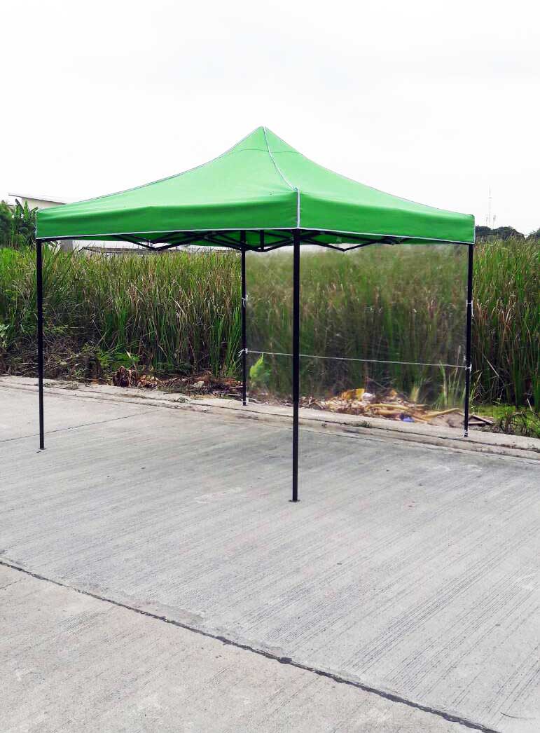 เต็นท์พับได้ สีเขียว ขนาด 3m x 3m พร้อมพลาสติกใส 1 ด้าน