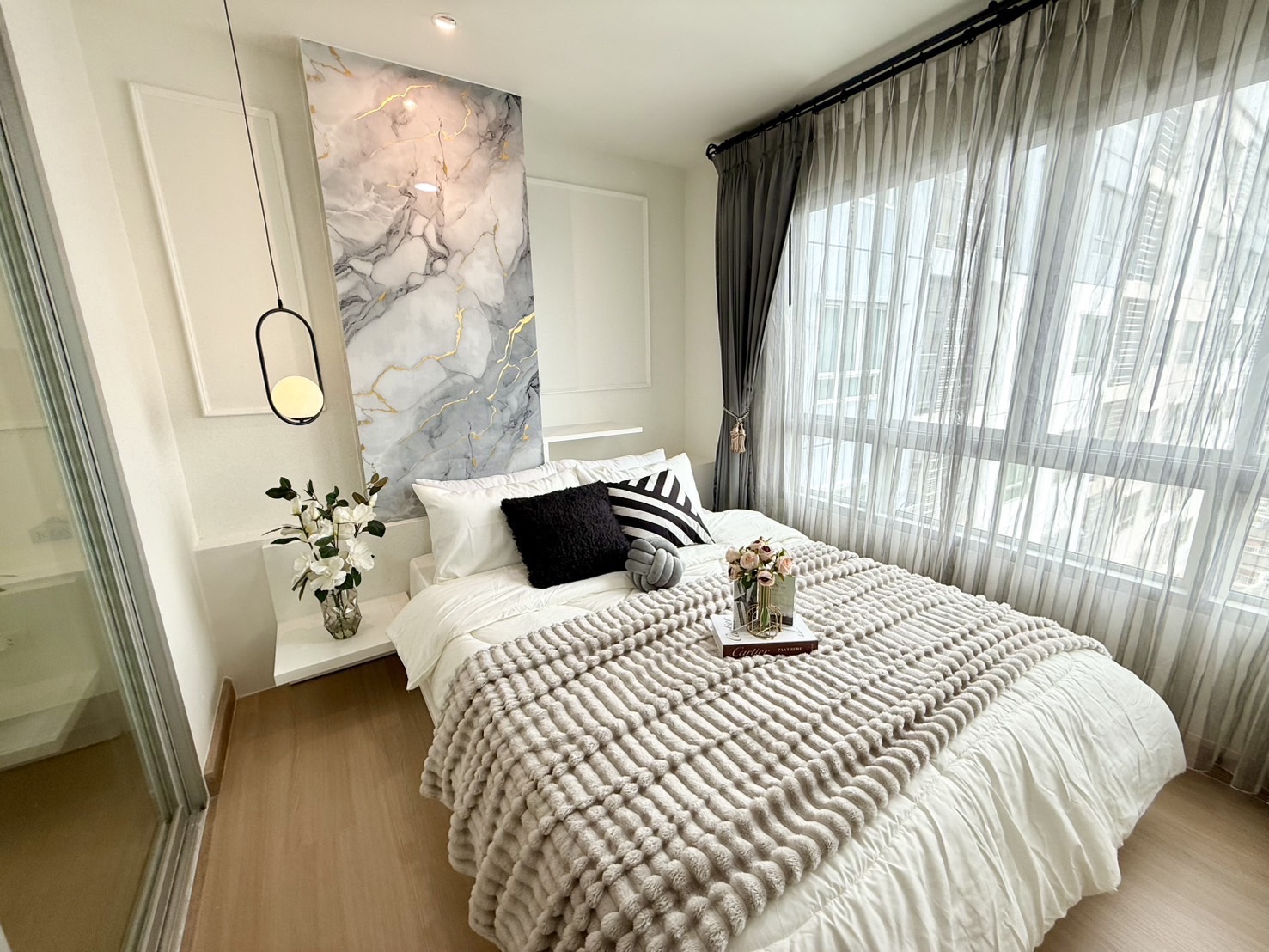 ขายคอนโด เดอะทรัส เรสซิเด้นซ์ ปิ่นเกล้า (For sale The Trust Residence Pinklao)