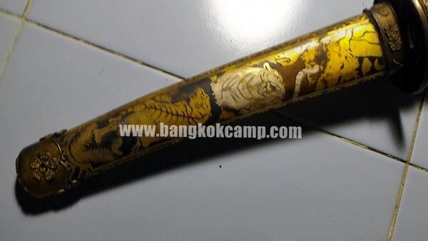 ดาบญี่ปุ่นลายเสือเล่มเล็ก ฮาราคีรี กระไหล่เงิน ใบมีดเป็นเหล็กลาย (ใบมีดดามัสกัส)