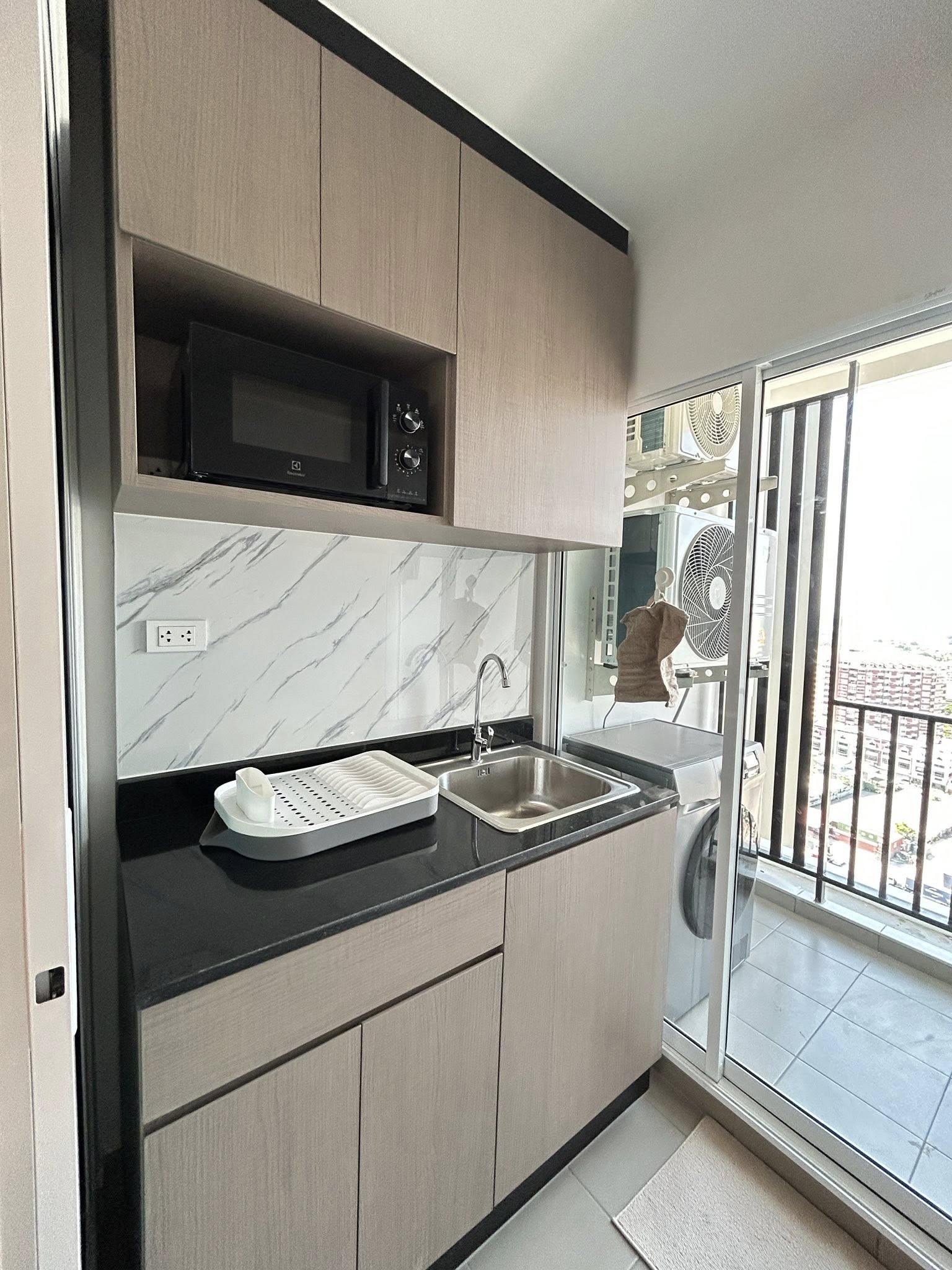 ให้เช่าคอนโด รีเจ้นท์ โฮม บางนา / For Rent Regent Home Bangna (English below)