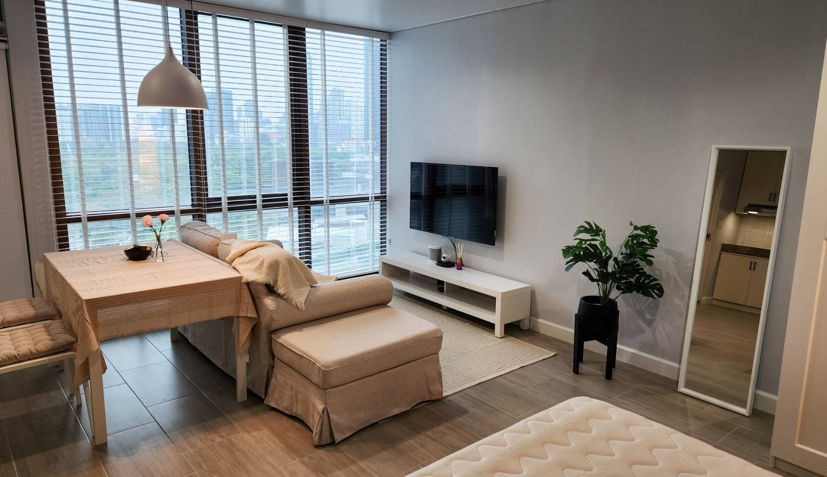 ปล่อยเช่าคอนโด Lumpini Park View (ลุมพินี พาร์ค วิว) ติดสถานี MRT ลุมพินี ว่างพร้อมอยู่ Renovate ใหม่