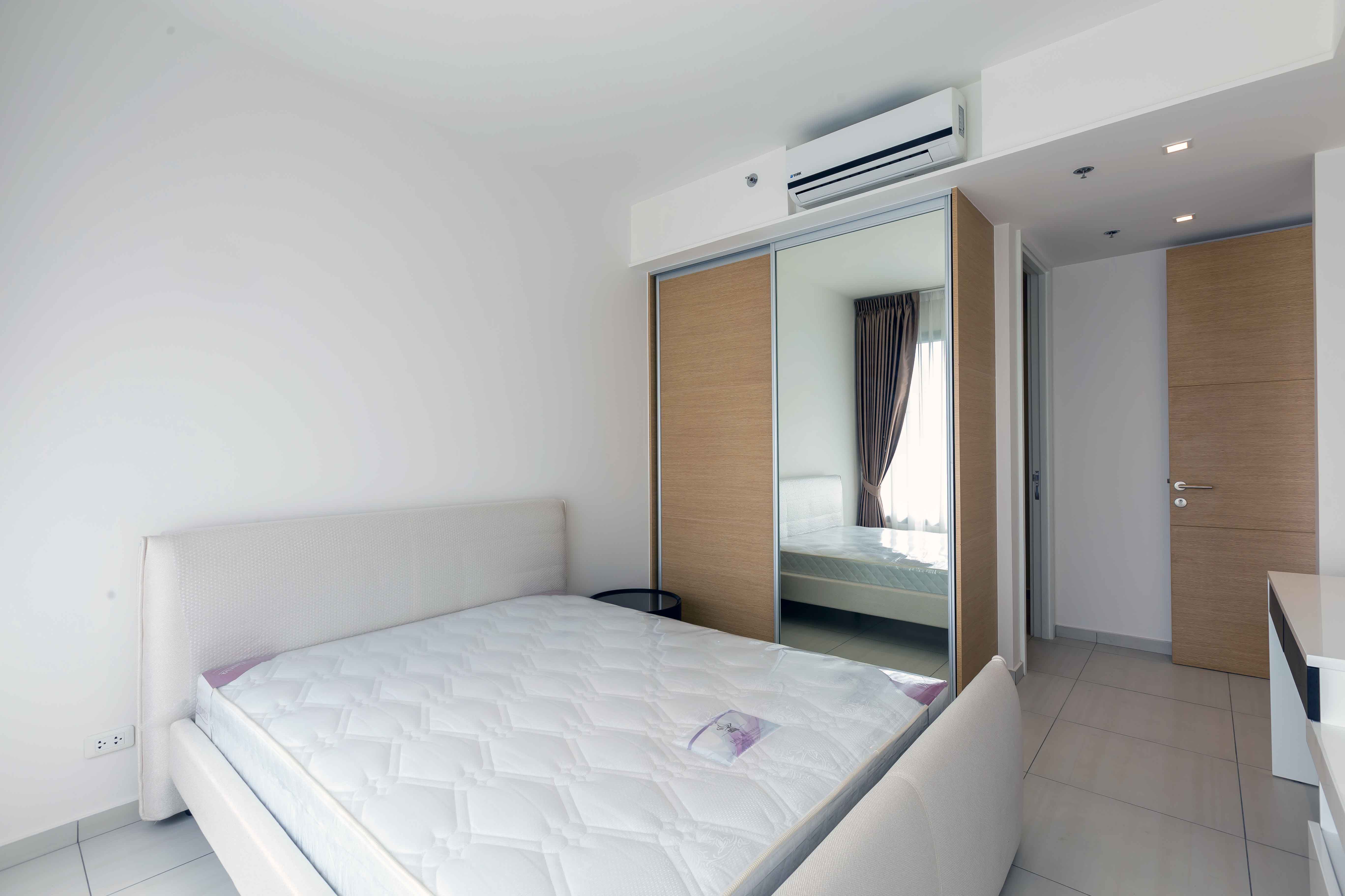 ให้คอนโด The Lofts Ekkamai (เดอะ ล็อฟท์ เอกมัย) 1 ห้องนอน 1 ห้องน้ำ ขนาด 45 ตรม ชั้น 19