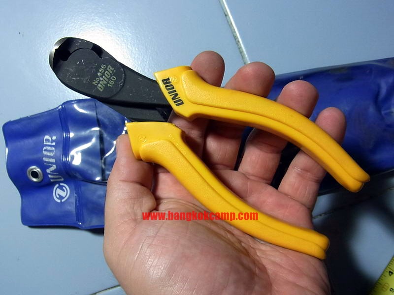 คีมตัดตะปู 6นิ้ว UNIOR เชคโก รุ่นเก่า ใหม่เก่าเก็บ พร้อมซองเดิม