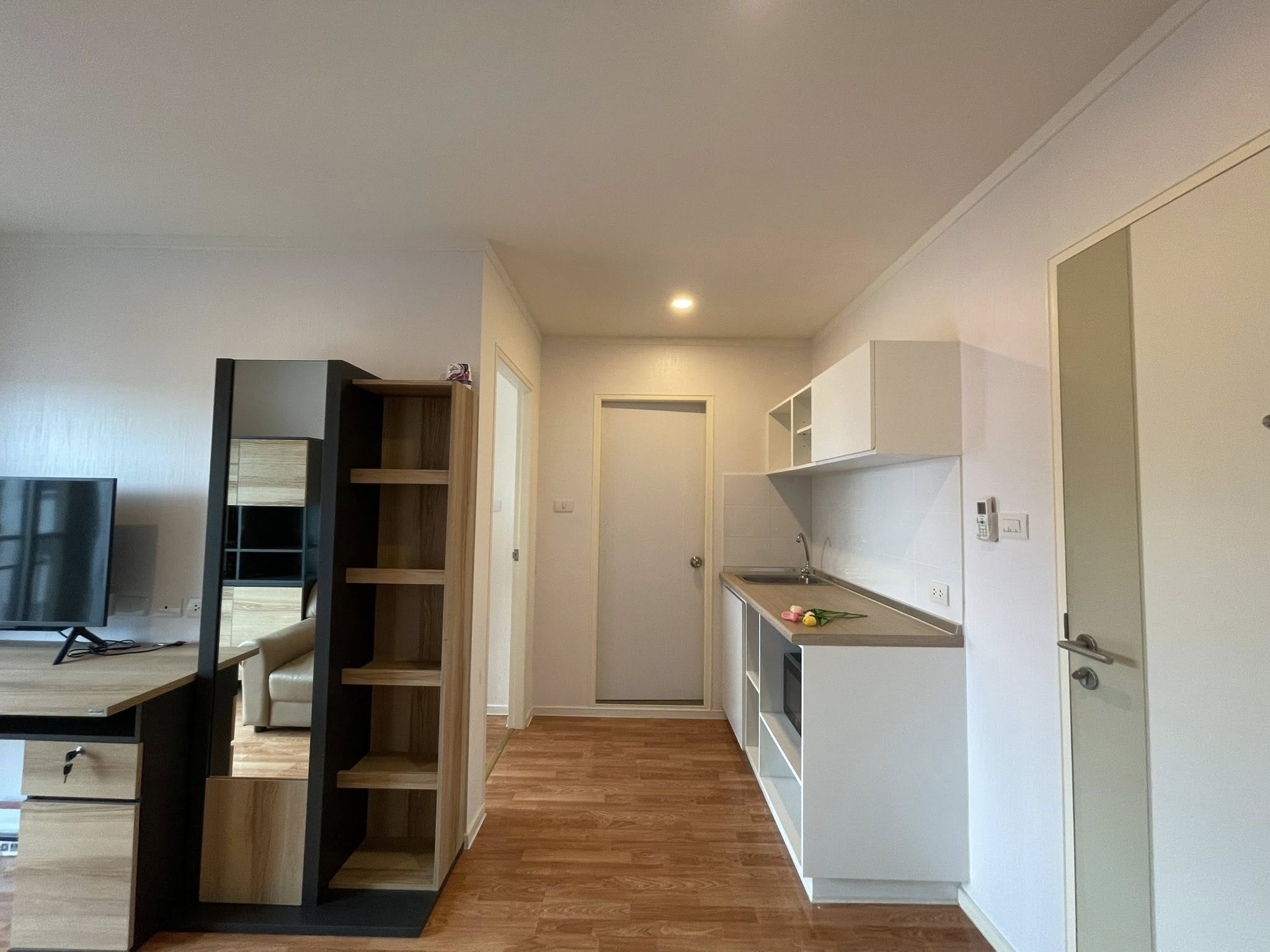 🌟 ให้เช่าคอนโด Lumpini Ville Sukhumvit 76 – Bearing Station (ลุมพินี วิลล์ สุขุมวิท 76 - แบริ่ง สเตชั่น) 📍 ใกล้ BTS แบริ่ง เพียง 1 กม. | มีรถตู้รับ-ส่ง