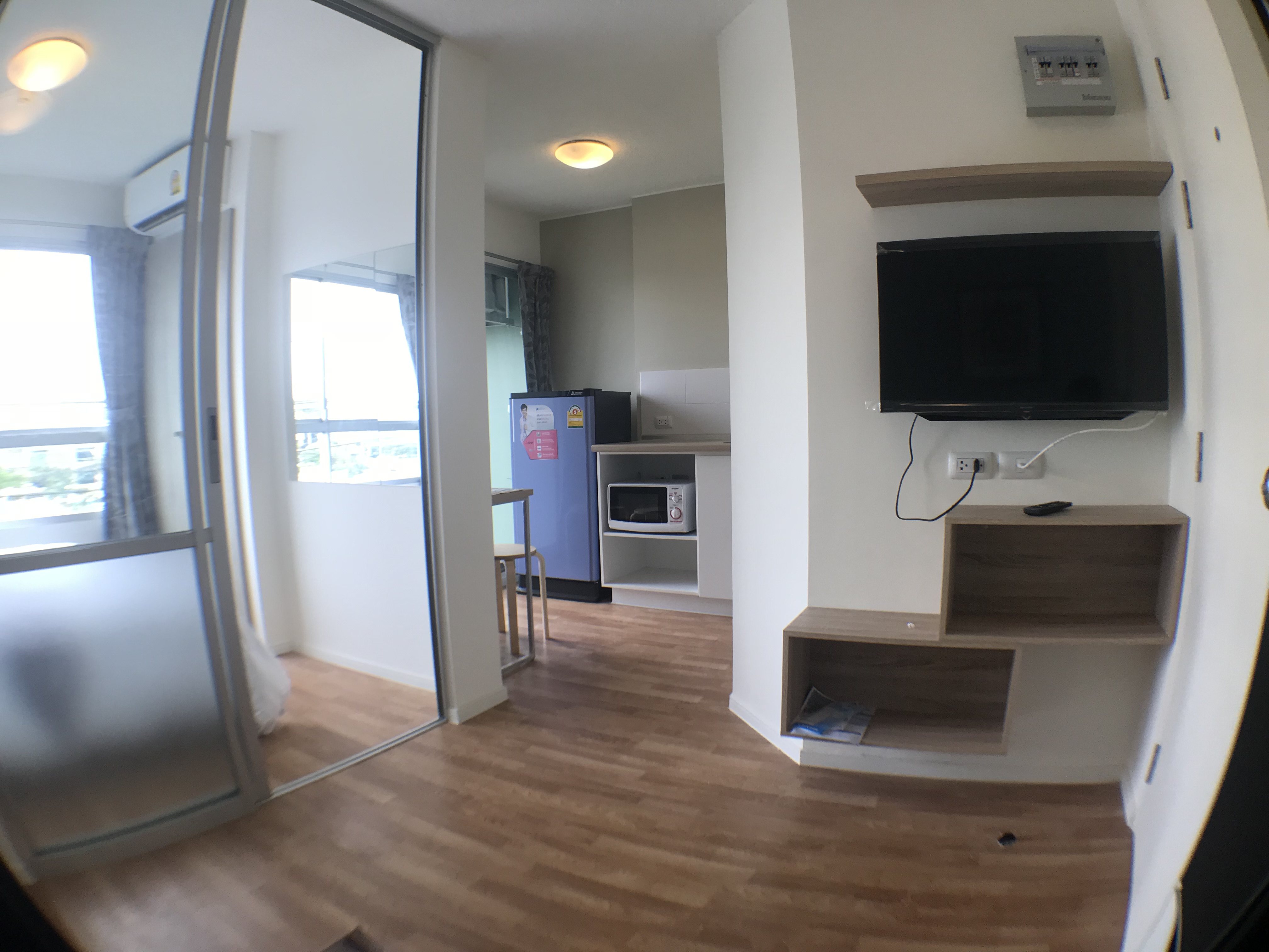 ให้เช่าคอนโด Lumpini Ville On Nut – Lat Krabang 2 (ลุมพินี วิลล์ อ่อนนุช ลาดกระบัง 2 ) 1 ห้องนอน 1 ห้องน้ำ ขนาด 23 ตารางเมตร