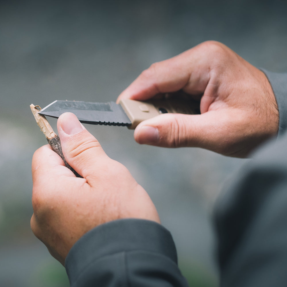 มีดเดินป่าอเนกประสงค์ Gear Aid รุ่น Kotu Tanto Survival Knife (Black)