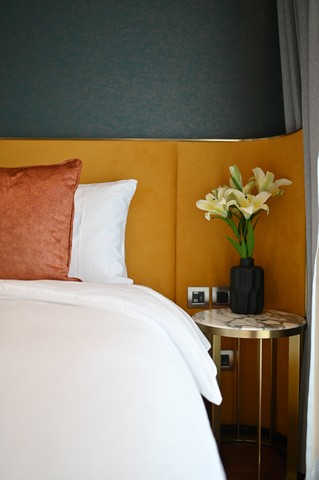 ให้เช่าคอนโด KHUN by YOO inspired by Starck (คุณ บาย ยู อินสไปร์ บาย สตาร์ค) 1 ห้องนอน 1 ห้องน้ำ ชั้น 8 ขนาด 49 ตรม ห้องตกแต่งใหม่พร้อมเข้าอยู่ ราคา 60,000 บาท