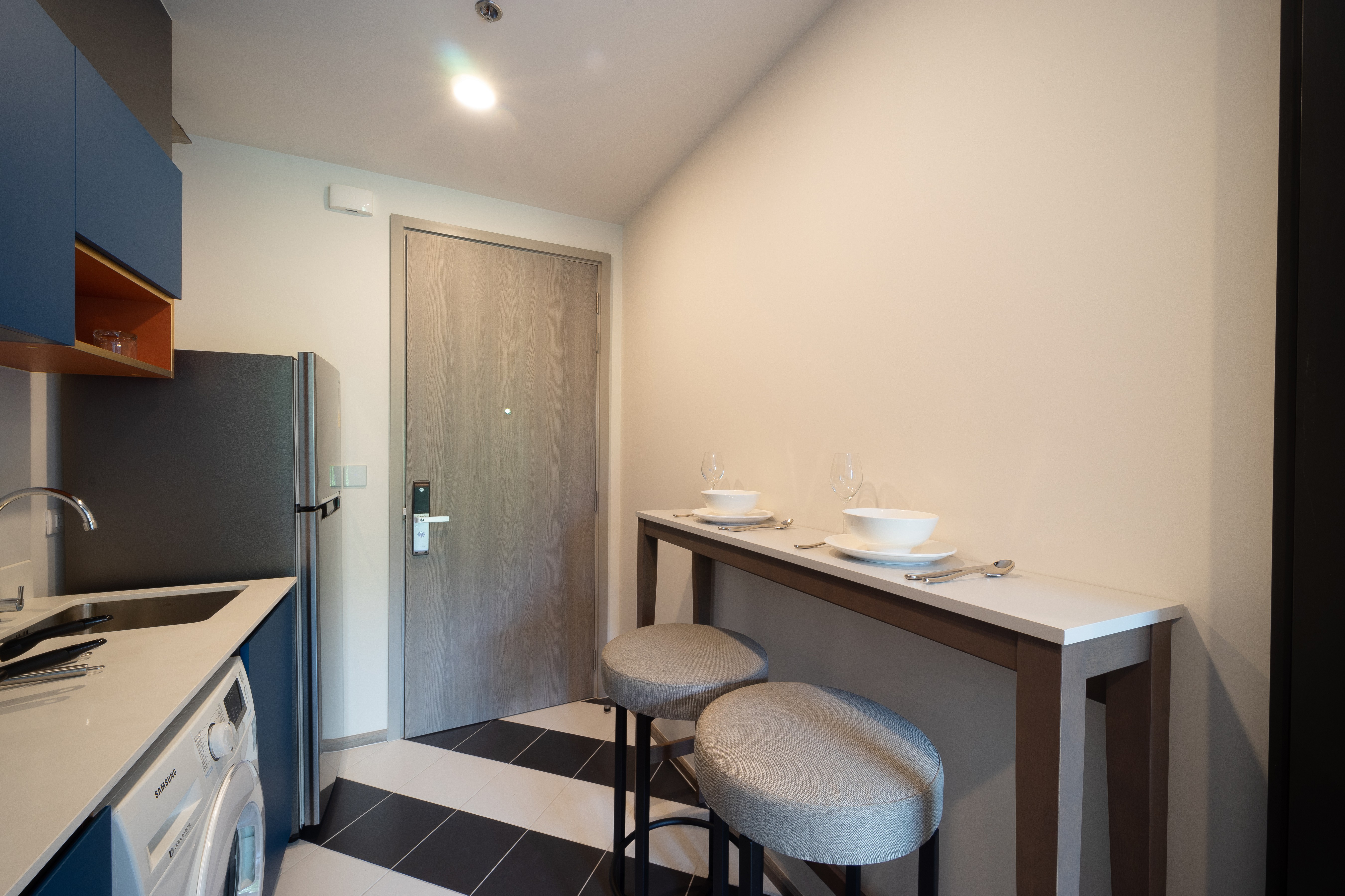 ให้เช่าคอนโด THE BASE SAPHANMAI (เดอะ เบส สะพานใหม่)