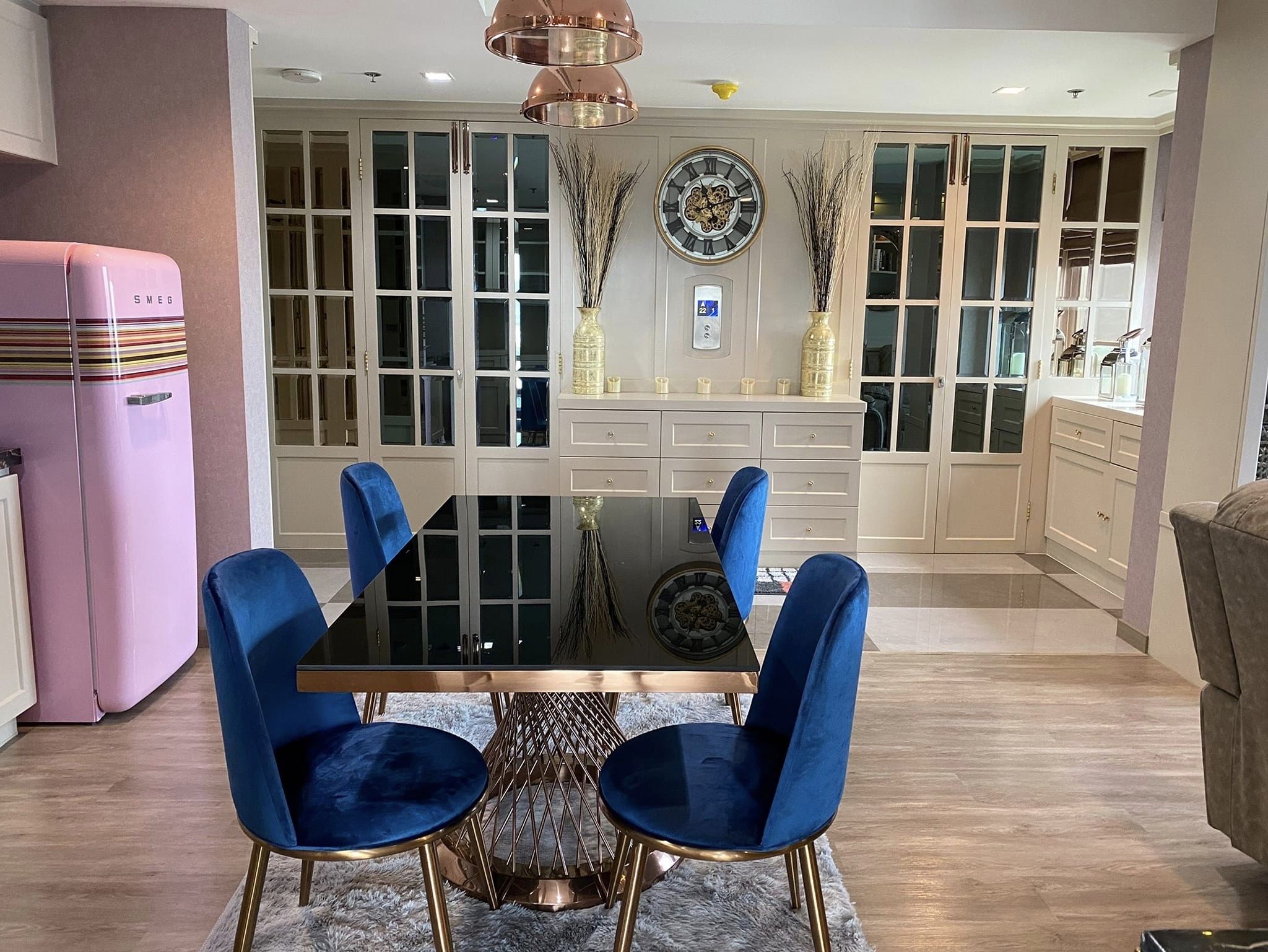 ขายคอนโด สตาร์ วิว พระราม3 ริมแม่น้ำ ชั้น 20 ขายราคา 9,900,000 บาท ห้องใหม่มาก ทำเสร็จแล้วแต่ไม่ได้อยู่ น่าอยู่มาก เรื่องวิวสวย ขนาด 77 ตรม 2 ห้องนอน