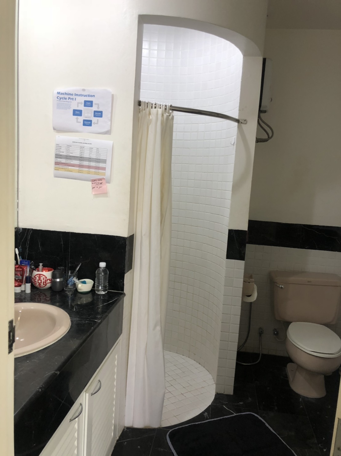 ขาย / เช่าบ้านทาวน์เฮ้าส์ ที่หมู่บ้านโฮมเพลส สุขุมวิท71 Moo Baan Home Place 4 ชั้น 4 ห้องนอน 4 ห้องน้ำ