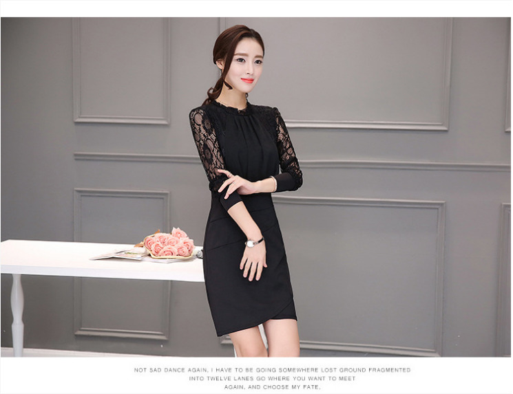 ชุดเดรสทำงานสีดำ เข้ารูป แขนยาว คอเต่า ลุคเรียบๆ สวย ดูดี