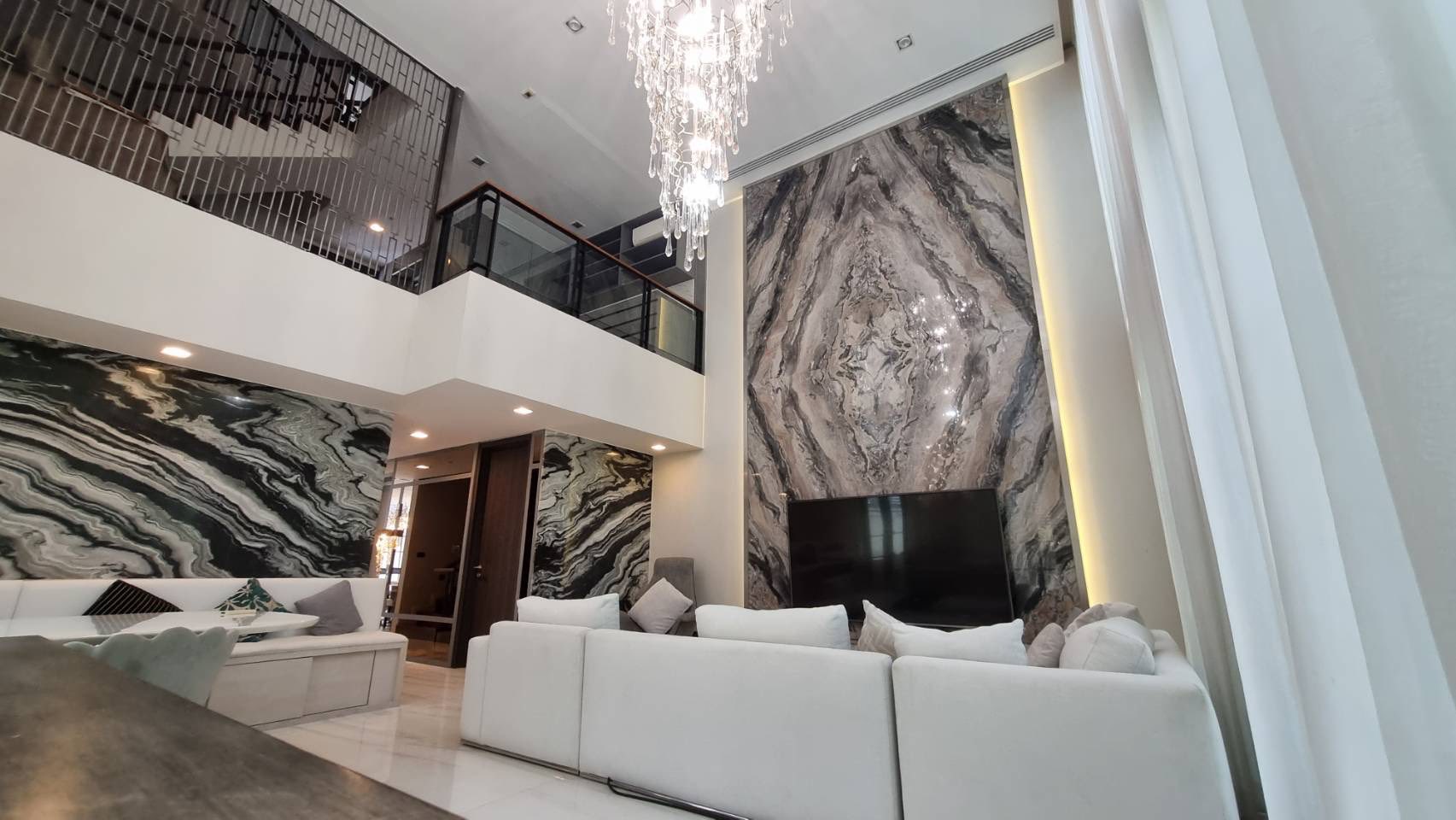 🌟 ขาย/ให้เช่า ทาวน์โฮมหรู โครงการ Quarter 31 (ควอเตอร์ 31) | 5 ชั้น พร้อมลิฟต์ ใจกลางสุขุมวิท 31 🌟