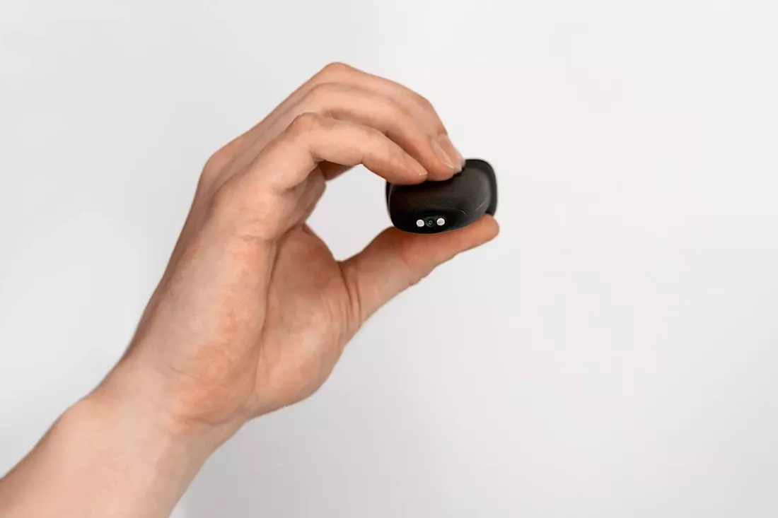 มีดใบตาย VICTORINOX Venture (3.0902.3)