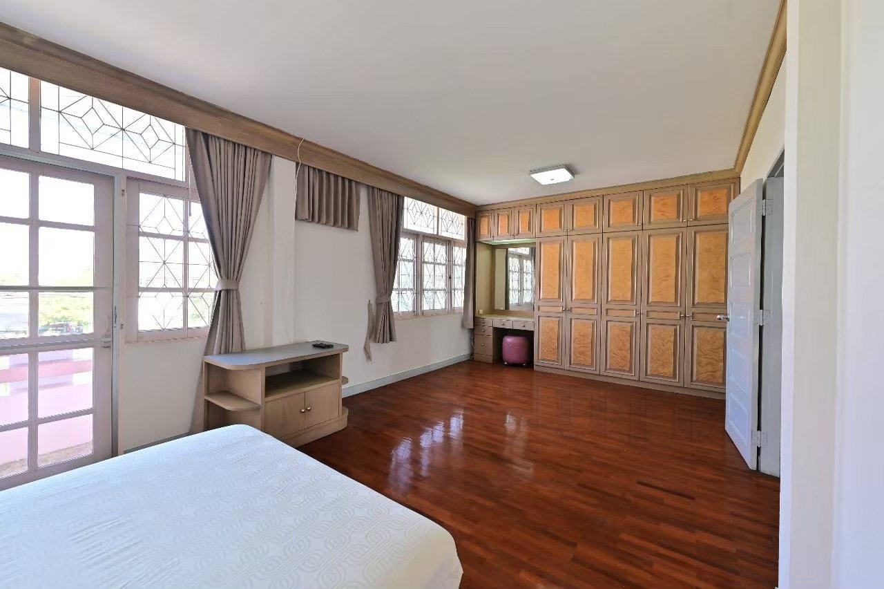 ให้เช่าบ้านเดี่ยวโครงการ ม.โฮมเพลส รามคำแหง 140 (Home Place Ramkhamhaeng 140) 🏡 บ้านตกแต่งใหม่ทั้งหลัง สวยมาก พร้อมอยู่