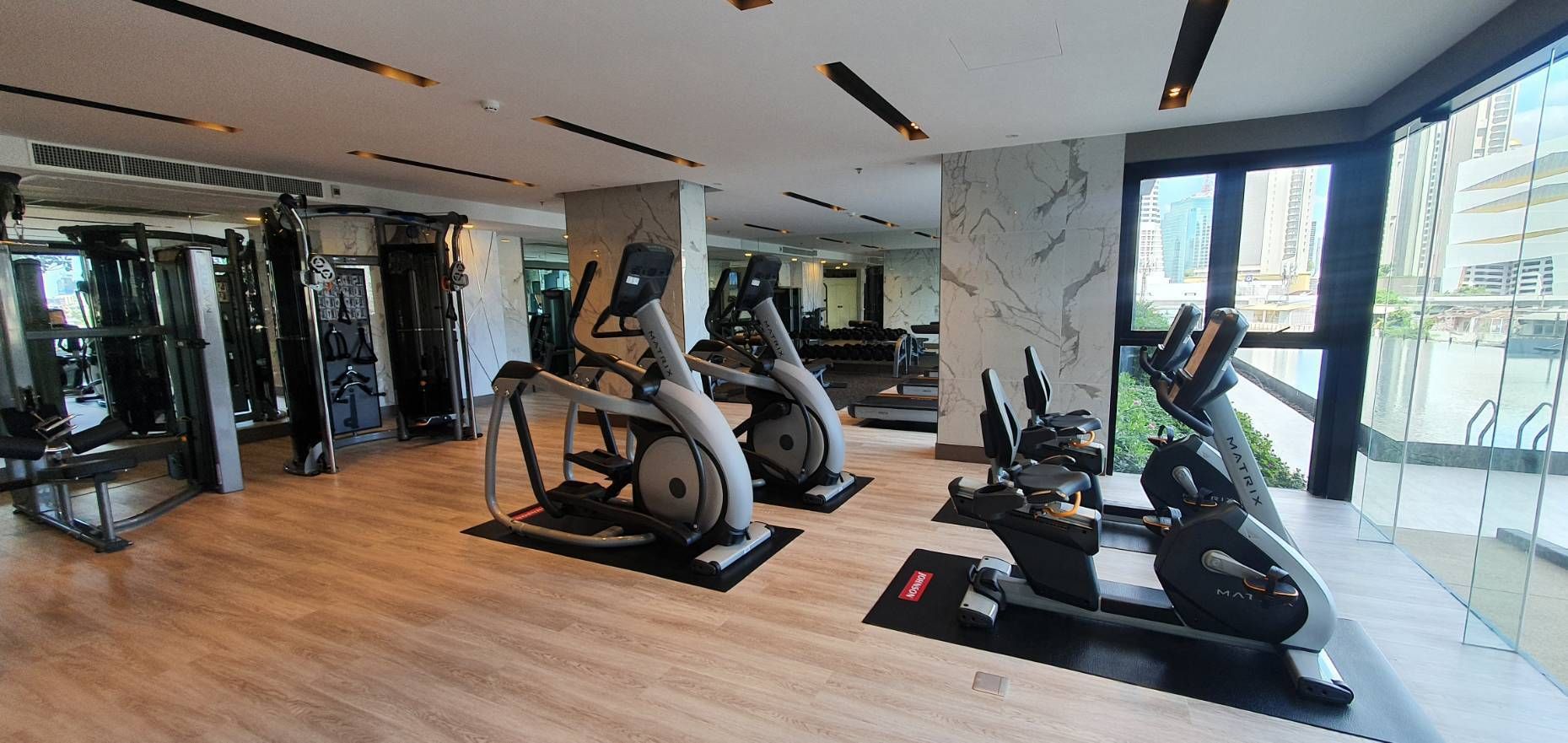 ขาย / ให้เช่าคอนโด Supalai Premier Charoen Nakhon (ศุภาลัย พรีเมียร์ เจริญนคร ขนาด 48 ตม.